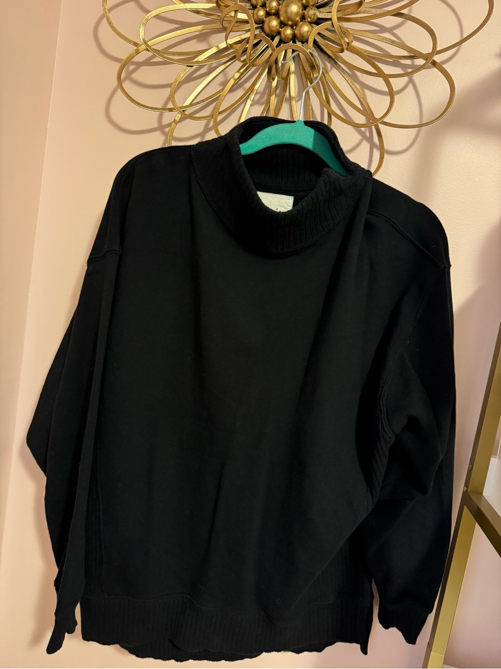 Aerie sweatshirt